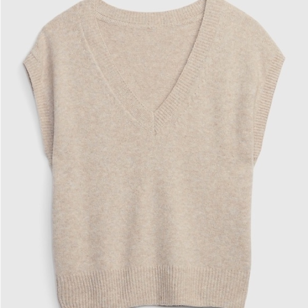 Gap CashSoft Sweater Vest in Oatmeal